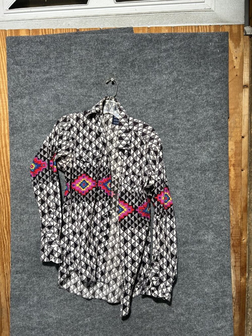 Vintage Wrangler Shirt Mens Medium Western Cowboy Aztec Geometric Button Up